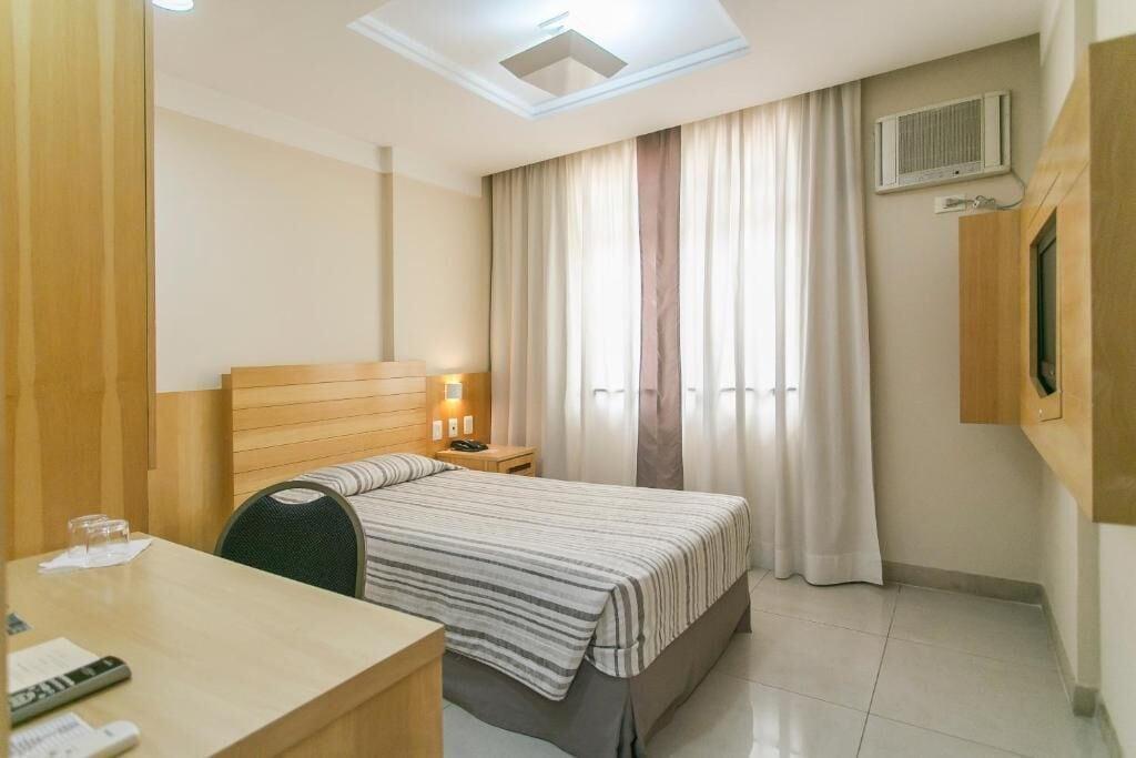 Hotel Atlantico Tower Rio de Janeiro Exterior foto A room at the hotel