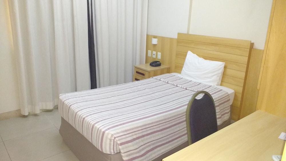 Hotel Atlantico Tower Rio de Janeiro Exterior foto A single room at the hotel