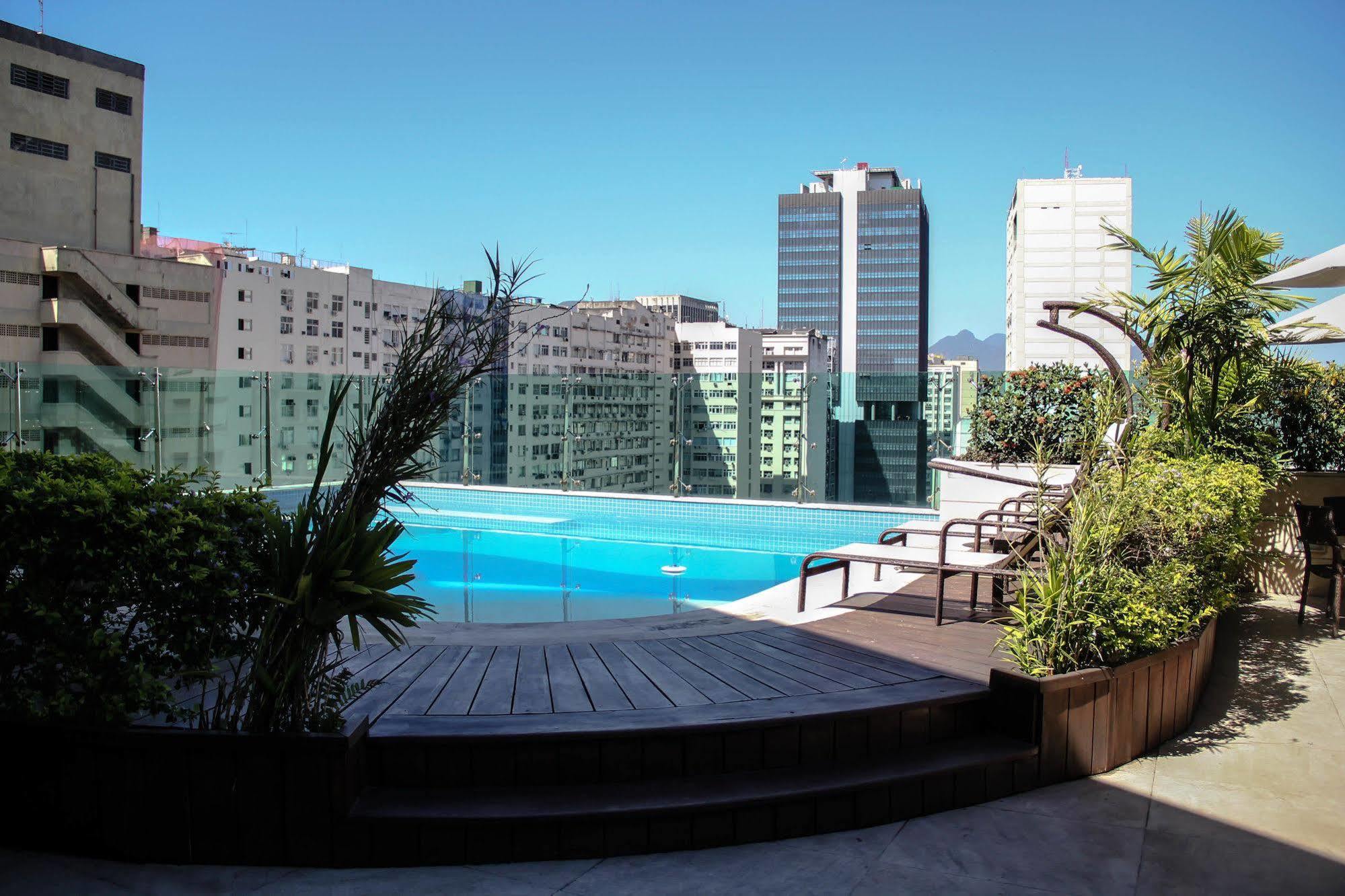 Hotel Atlantico Tower Rio de Janeiro Exterior foto The pool of the hotel